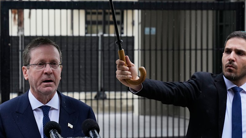 Australia news LIVE: Israeli president lays wreath at Bondi as court challenge looms; Coalition unites again