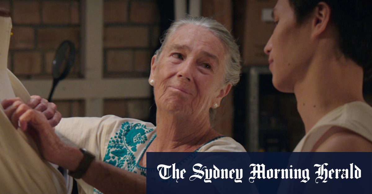 A Stich in Time review: A feel-good tear jerker with no bad performances - Vimarsana News