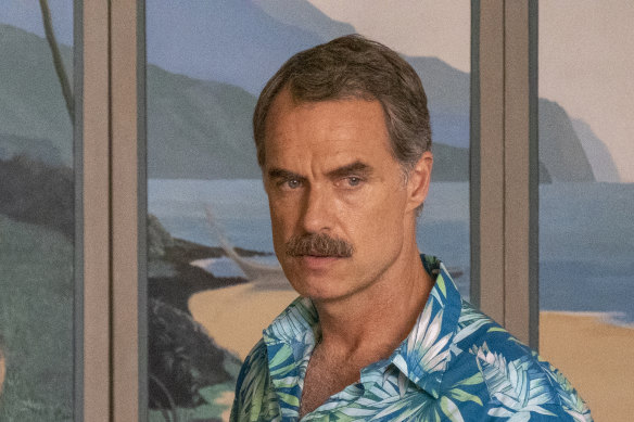 Australian actor Murray Bartlett plays a dedicated hotel manager, who tells his staff to be “pleasant interchangeable helpers”.