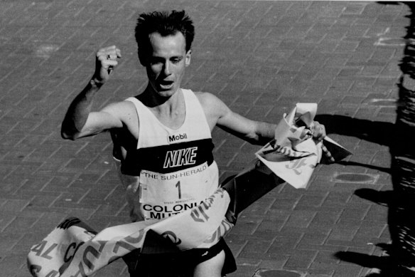 Steve Moneghetti winning the 1991 City to Surf in 40:03, which is still the record.