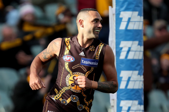 Hawthorn indigenous guernsey hotsell 2020