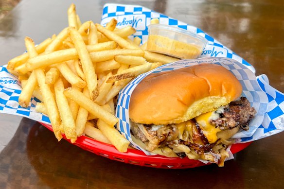 The burgers at Macgregor's are excellent but so are the beef tallow fries.