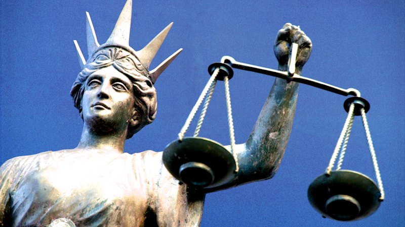 Magistrate Peter Reardon rebuked over courtroom comments to anti-war protester