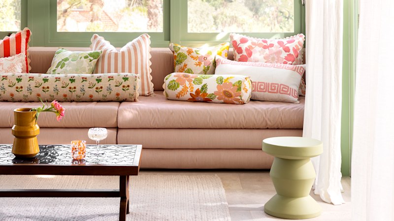 Spring home accessories launched in three color themes