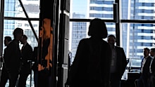 AFR SYDNEY.  GENERIC STDNEY CBD DARLING HARBOUR OFFICE WORKERS WORKING FROM HOME CITY DEVELOPEMENT  ECONOMY   Photo by Peter Rae.  Wednesday 7June, 2023