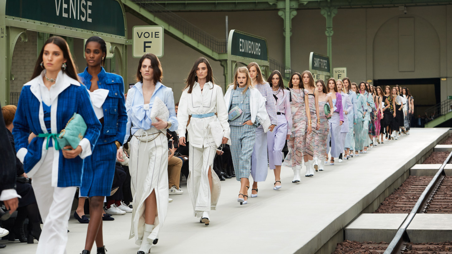 Chanel cruise 2019 discount shoes