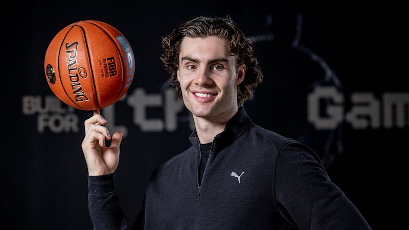 Boomers star flattered by Michael Jordan comparisons, focused on team success after Chicago Bulls party with Billy Donovan