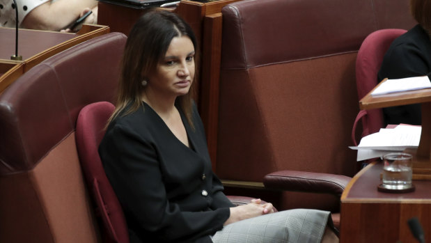 An emotional Senator Lambie has voted with the government to repeal the medevac legislation.