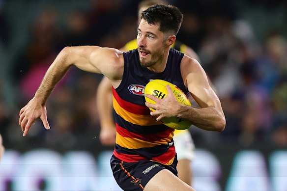 Alex Neal-Bullen of the Crows.