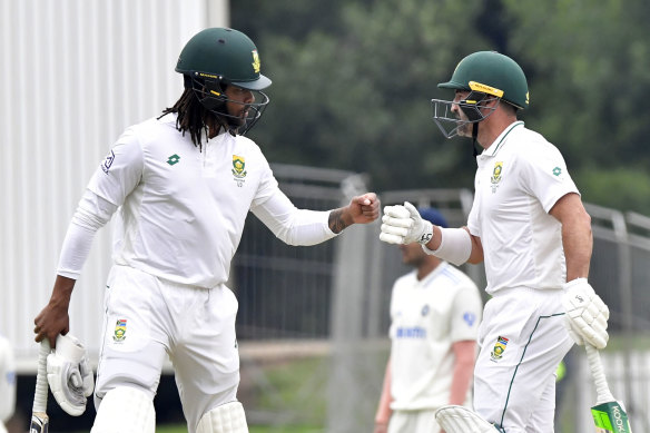 Tony de Zorzi with Dean Elgar during the South Africa-India Test series last month.