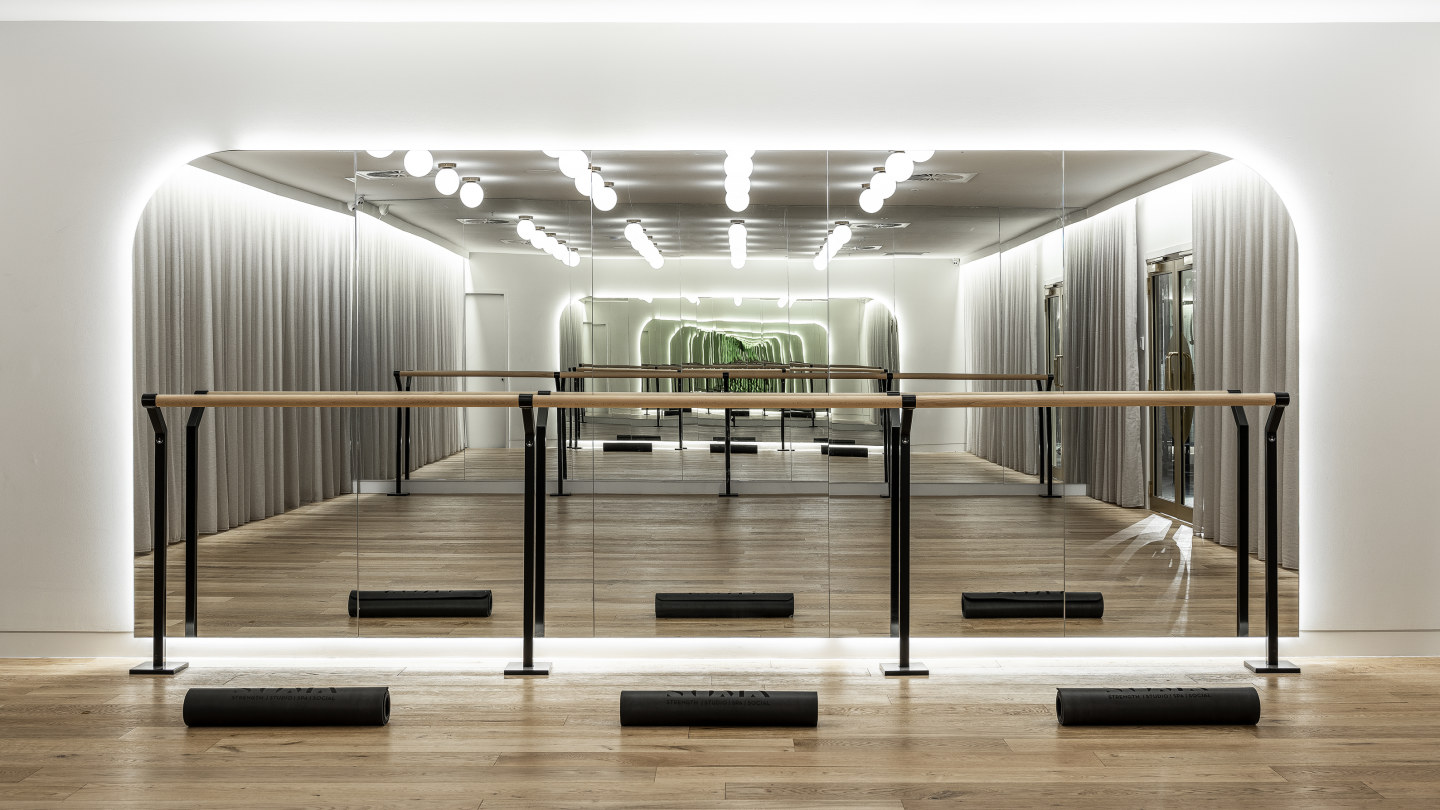 Gyms that accept silver and fit best sale