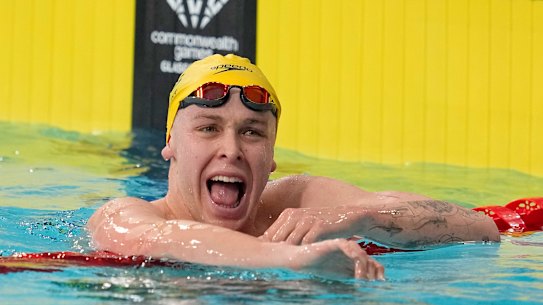Sam Short wins the men’s 400m freestyle at the Commonwealth Games. 