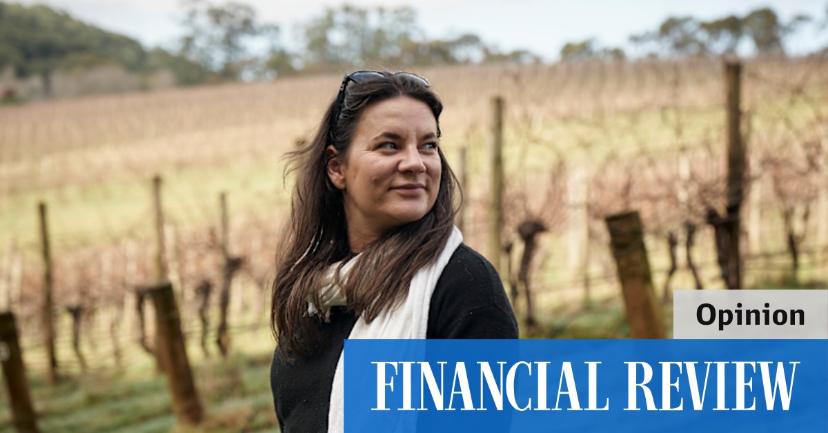 Review: Giant Steps 2022 single vineyard pinot and chardonnay wines from new chief winemaker Melanie Chesterr - Vimarsana News
