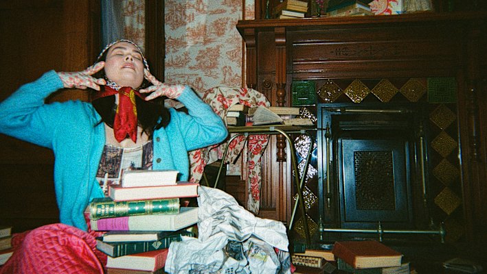 Key developments surrounding Gorgeous or ugly? Mitski’s new album is going to divide listeners: Verified coverage by BRRO News Editorial Desk.