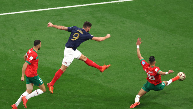 Olivier Giroud comes close to making it 2-0 to France.