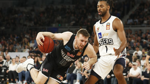 Driving run: Mitch McCarron heads to the basket for United at Melbourne Arena.