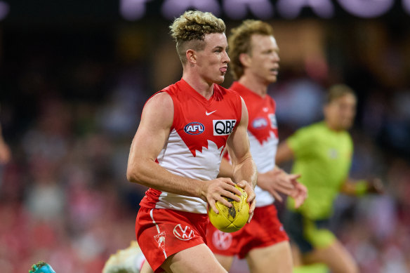 Setting up Lance Franklin’s 1000th goal will go down as a career highlight for Chad Warner.