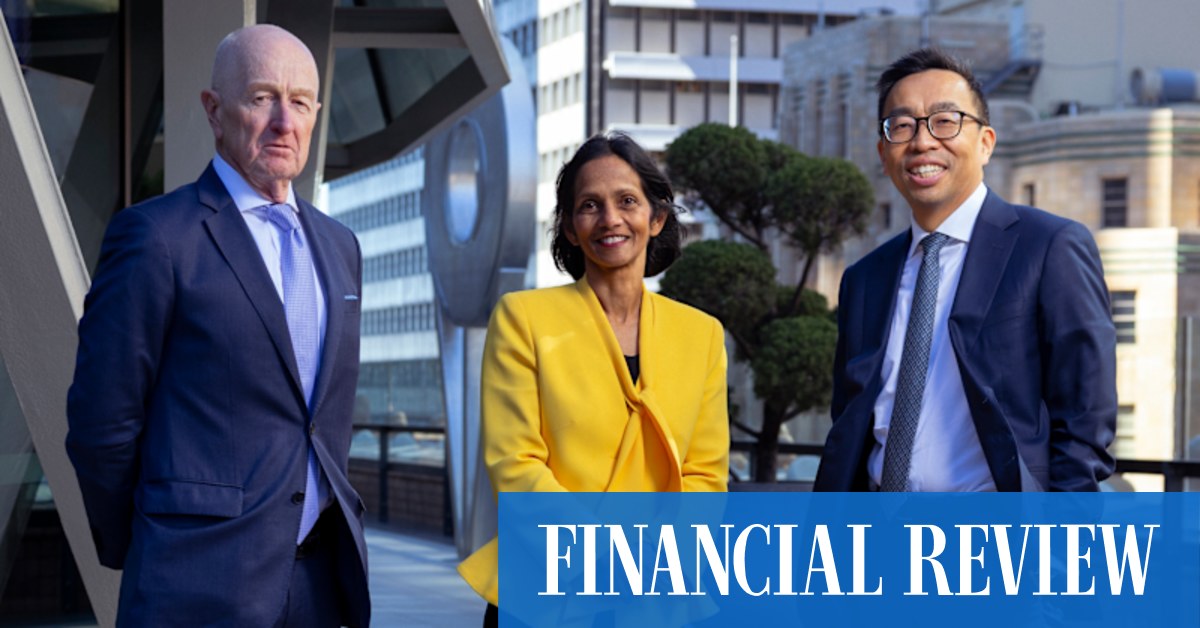 afr.com - Joanne Tran, Lucas Baird, Joyce Moullakis - Pension fund giants line up to rebuke Macquarie over carbon financing