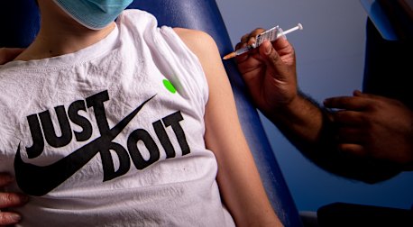 Now bosses are offering incentives for workers to get vaccinated. 