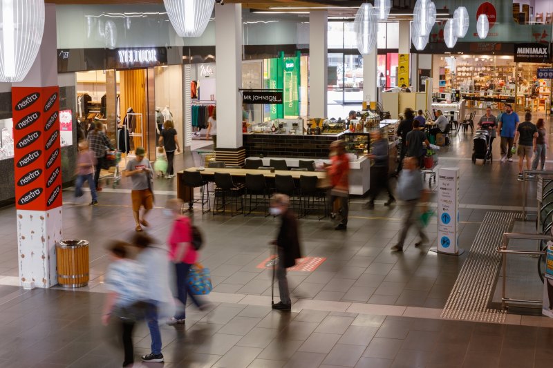 Challenger sells Tasmanian mall for record price