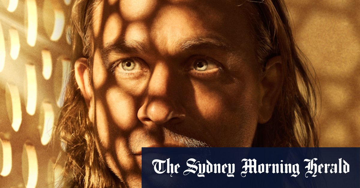 Shantaram leading man Charlie Hunnam says book behind Apple TV+ series 'is an entity unto itself, it demands to be listened to' - Vimarsana News