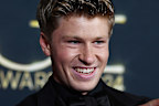 A Front Row insider has revealed exactly what Robert Irwin was like behind-the-scenes of one of the biggest nights of his career. 