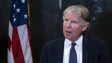 Procurorul districtului Manhattan, Cyrus Vance, Jr.