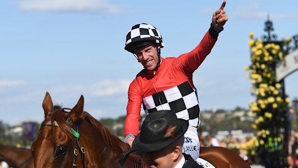 Racing: Jockey John Allen defends Mackinnon ride on Darren Weir-