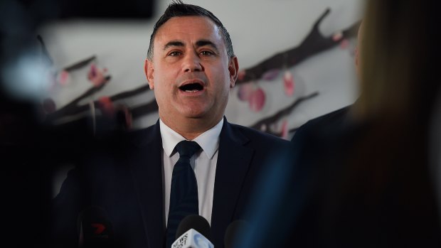 NSW Deputy Premier John Barilaro says the Victorian border should open before Christmas. 