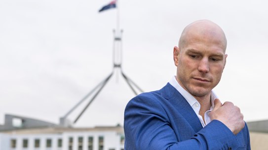 David Pocock was an early supporter of the Albanese government’s target but has concerns about accountability.