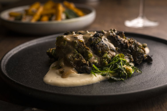 The steak-like lion’s mane mushroom dish.