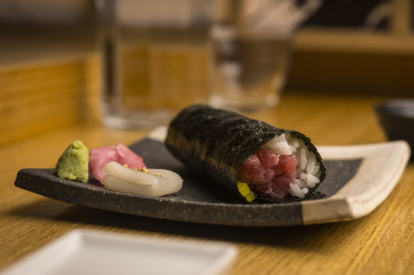 The “torotaku” hand roll. 