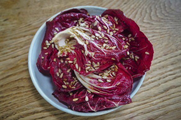 Radicchio with sunflower seeds.