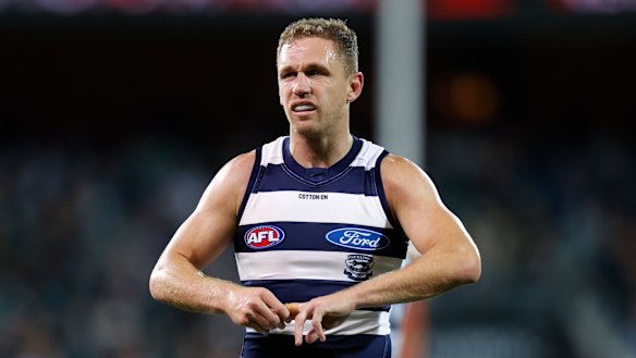 Joel Selwood has had surgery on his injured finger.