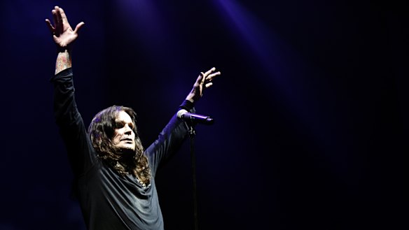 Ozzy Osbourne has cancelled his appearances at Download festival next month.