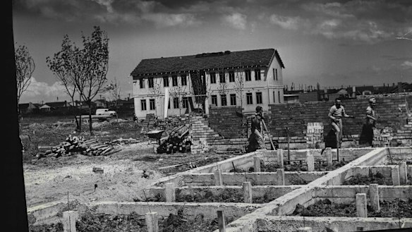 Heidelberg Village in December 1955.