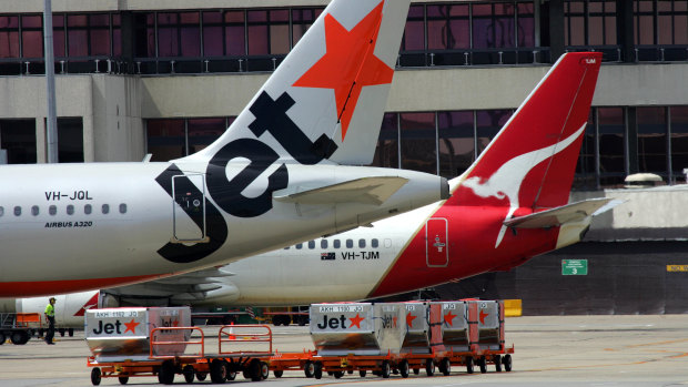 Qantas and Jetstar plan to outsource all ground handling work.