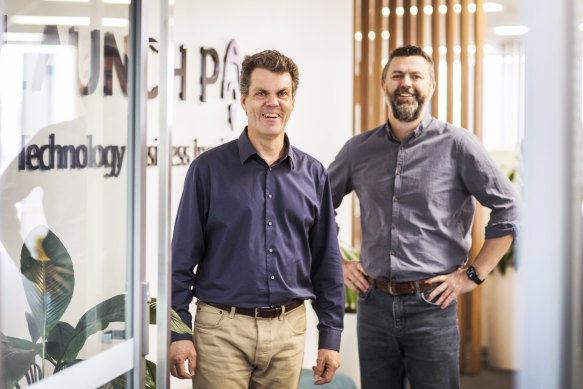 Aquacell CEO Colin Fisher (left) and Don Wright, the head of Launchpad at Western Sydney University.