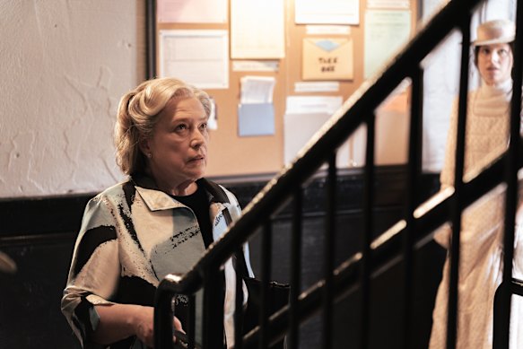 Kathy Bates plays a salty-tongued housekeeper and assistant.
