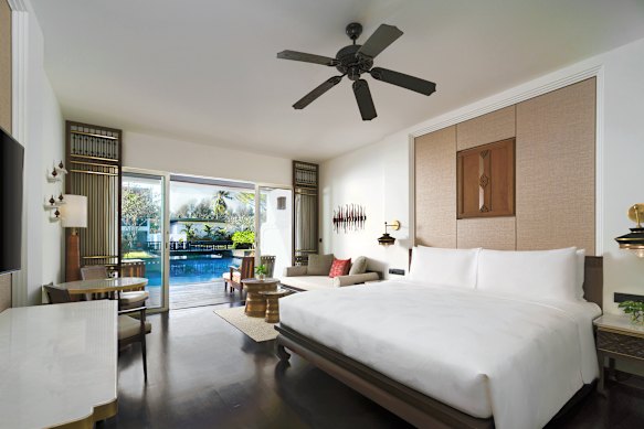 Highlights of the Deluxe Room are the ample space and direct pool access.