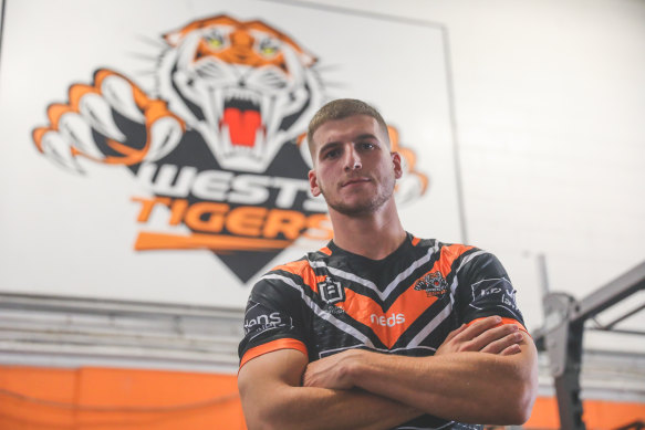 Robbie Farah helped deliver Adam Doueihi to the Wests Tigers.
