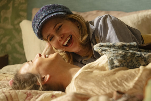 Renee Zellweger and Sally Phillips, as Bridget and Shazzer, share a bond offscreen as well as on.