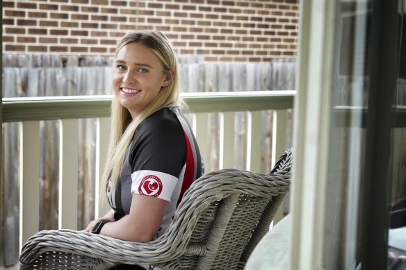 Paramedic Kelsey Hibberd is helping raise funds to fight heart disease.
