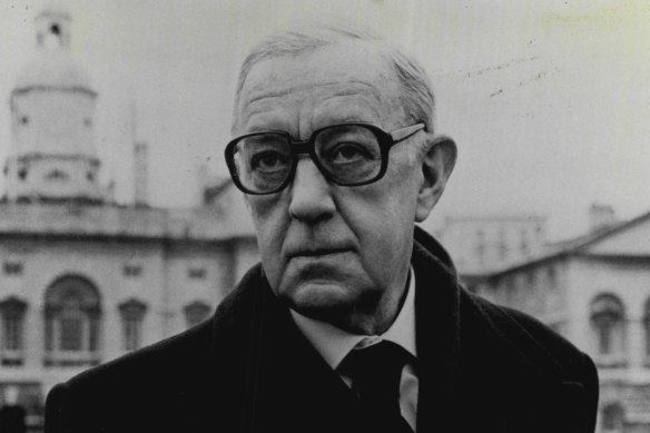 Alec Guinness gave the definitive performance of John le Carre's spy George Smiley.