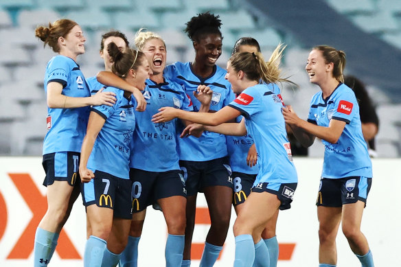 Club Championship: Combined W-League and A-League results will decide the best club in Australia 