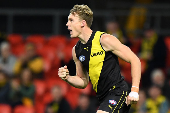 Tom Lynch booted three majors for the Tigers.
