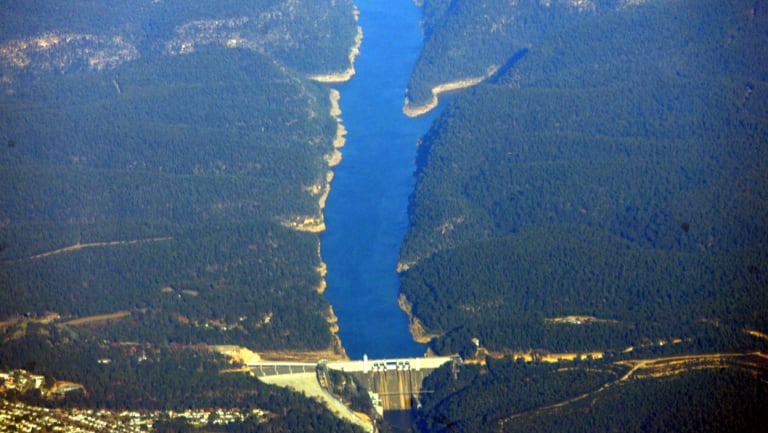 Lake Burragorang, behind Warragamba Dam, would see as much as 3000 more hectares of forest inundated if the dam wall is raised.