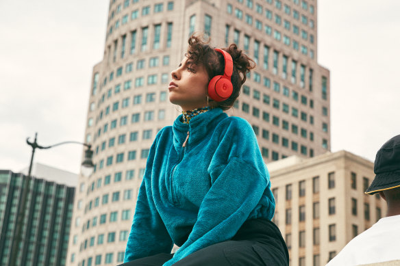 Head beats sales headphones