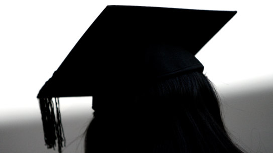 Universities will delay making early offers to HSC students.