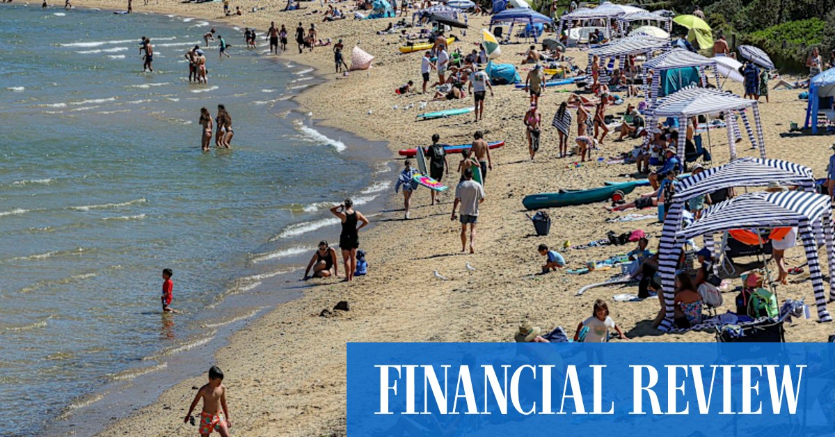 Business bigwigs are making significant property moves in this bayside suburb of Melbourne, but they are going under the radar in off-market deals.